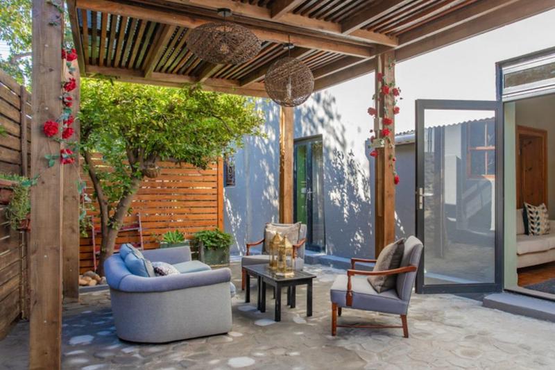 5 Bedroom Property for Sale in Paarl Western Cape
